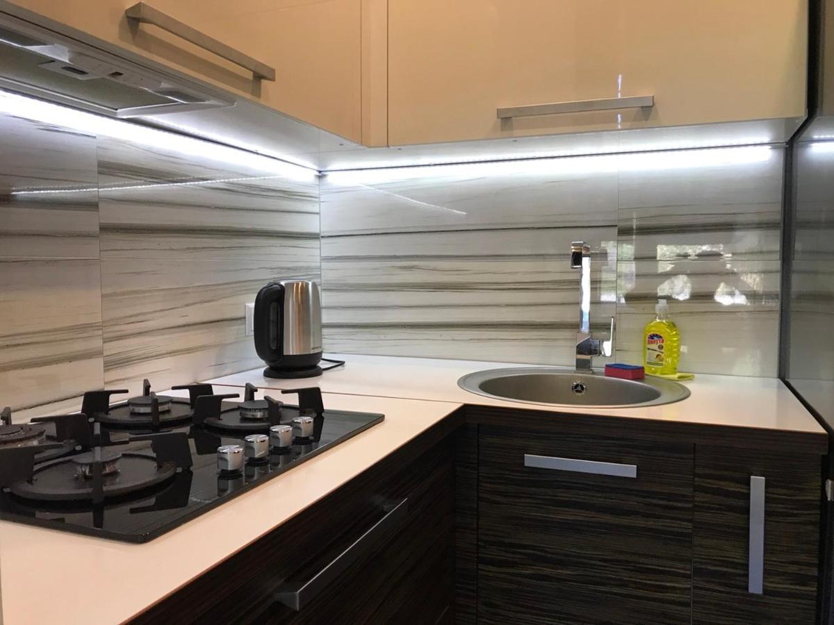 Central Apartment Nemiga Minsk Dış mekan fotoğraf